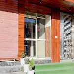 Hotel O Royal Palace